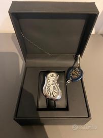 Orologio al quarzo, argento e nero con scatola