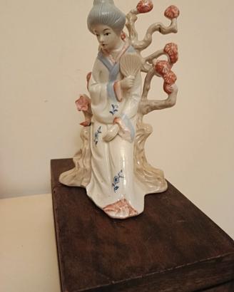 statuina