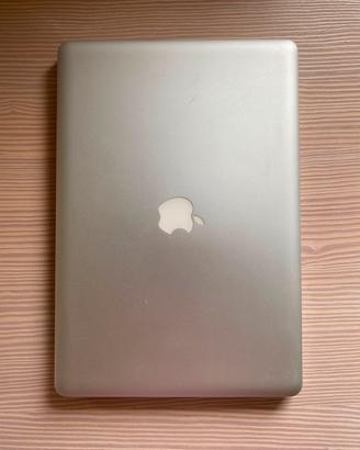 MacBook Pro 15" Late 2011- Intel Core i7 / 8GB RAM