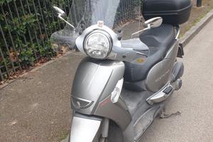 Aprilia Scarabeo 300S – 2011 – Buone condizioni