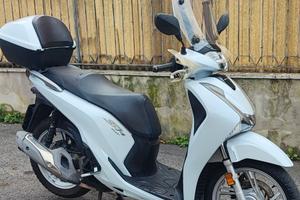 Honda SH150 ABS 2018 – Affidabile, Economico