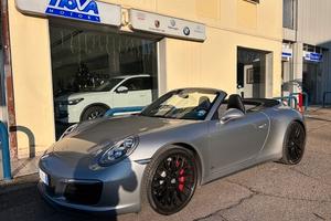 Porsche 911 Carrera 4S Cabriolet PDK Interni herit