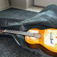 Chitarra Yamaha CS40 3/4 con custodia