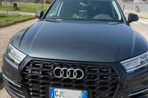 Audi Q5 2.0 tdi Business Design 150cv