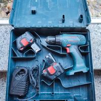 Avvitatore Bosch Blu 2 batterie GSR12-2