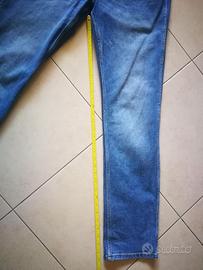 Jeans col. blu uomo WRANGLER Greensboro 33W/34L