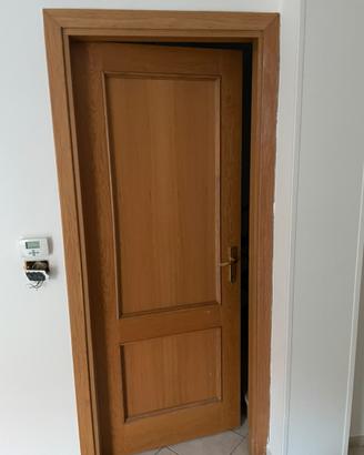 Porta porte battente e a scrigno legno