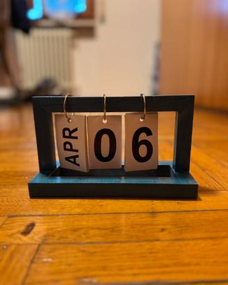 Calendari perpetui Design industrial