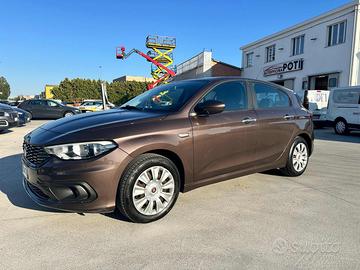 FIAT Tipo 1.4 5 porte Lounge OK NEOPATENTATO