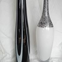 N. 2 VASI MODERNI VETRO  PERFETTI