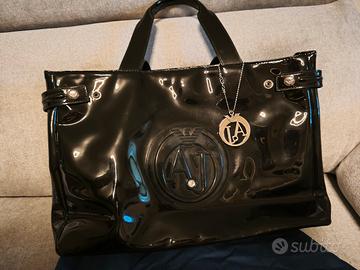 borsa Armani