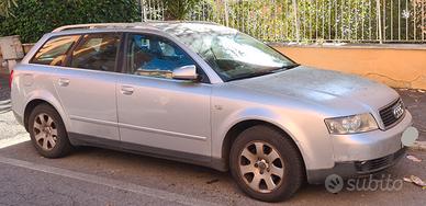 AUDI A4 3ª serie - 2004