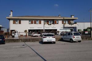 Immobile di 2010 m² con più di 5 locali a Bassano 