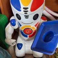 Robot emilio