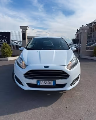 Ford Fiesta 1.2 60CV 3 porte Titanium