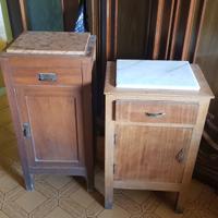 Coppia di comodini  antichi