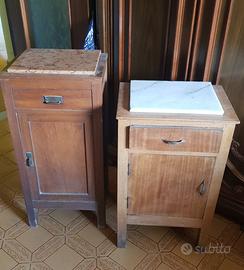 Coppia di comodini  antichi
