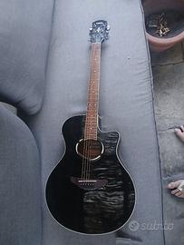 Chitarra acustica elettrificata Yamaha