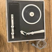 Giradischi a valigetta