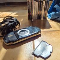 psp con batteria nuova e 10 giochi