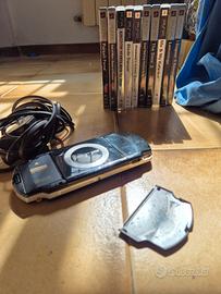 psp con batteria nuova e 10 giochi