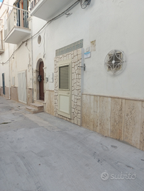 Casetta di fronte alla marina piccola a Vieste