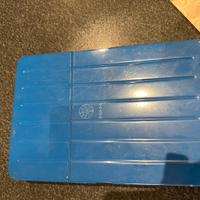 Schedario in metallo