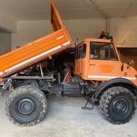 Trattore Unimog Mercedes Benz 406
