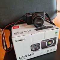 Canon Eos M10 - EF-M 15-45mm f/3.5-6.3 IS STM 