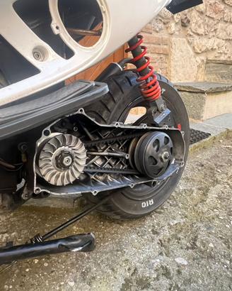 URGENTW pezzi MINARELLI/PIAGGIO-GILERA
