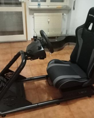 postazione guida completa di tutto 