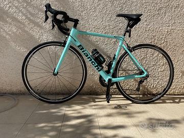 Bicicletta da Corsa Bianchi Sprint 105 11v