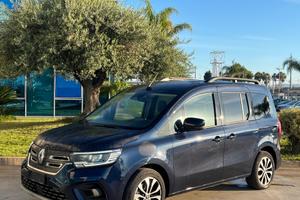 Renault Kangoo E-Tech Techno possibilità noleggio 