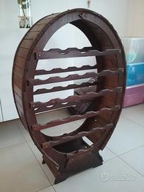 Porta bottiglie a forma di botte