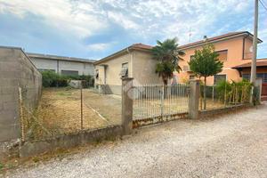 CASA INDIPENDENTE A SAMARATE
