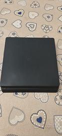 PlayStation 4 Slim + controllor+ base di ricarica