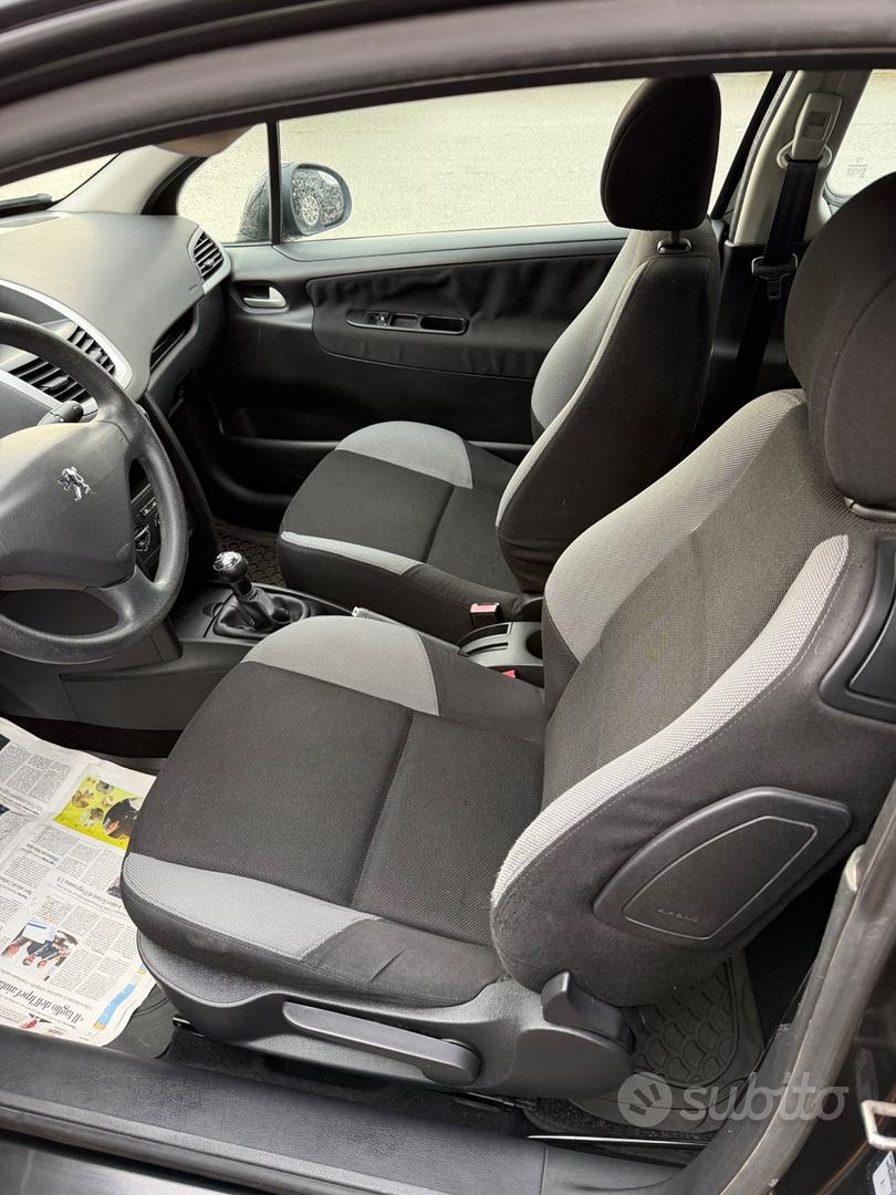 Peugeot 207 2007 photo 5