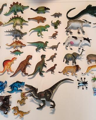 Lotto di dinosauri animali giocattolo