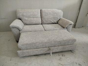 Divano letto Poltronesofà usato