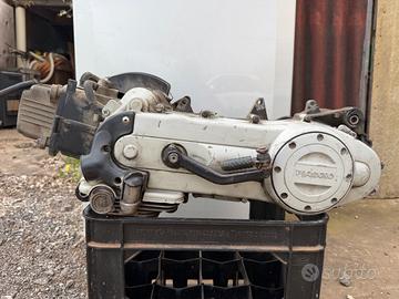 Blocco Piaggio liberty 50 4 tempi