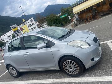 Toyota Yaris Usata