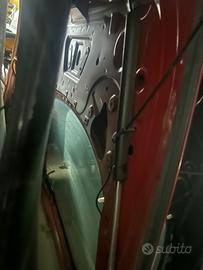 Pistoncini cofano post 350z