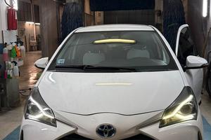 Toyota yaris ibrida 2018