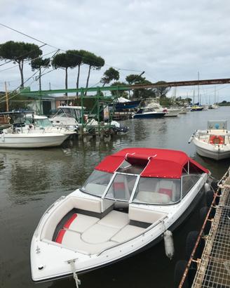 Four Winns 180 Freedom - Motore Mercury Pro 40cv