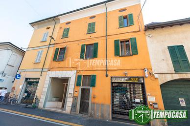 3 LOCALI RISTRUTTURATO SENZA SPESE CONDOMINIALI