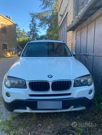 BMW  X3 