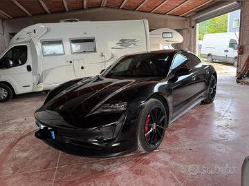 porsche taycan 4s