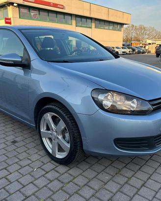 VOLKSWAGEN - GOLF 6 1.4 BENZINA NEOPATENTATI