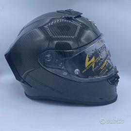 Casco Scorpion EXO-R1 EVO Carbon Air Solid - Nero