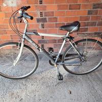 BICICLETTA UOMO    DA RITIRALE IN LOCO